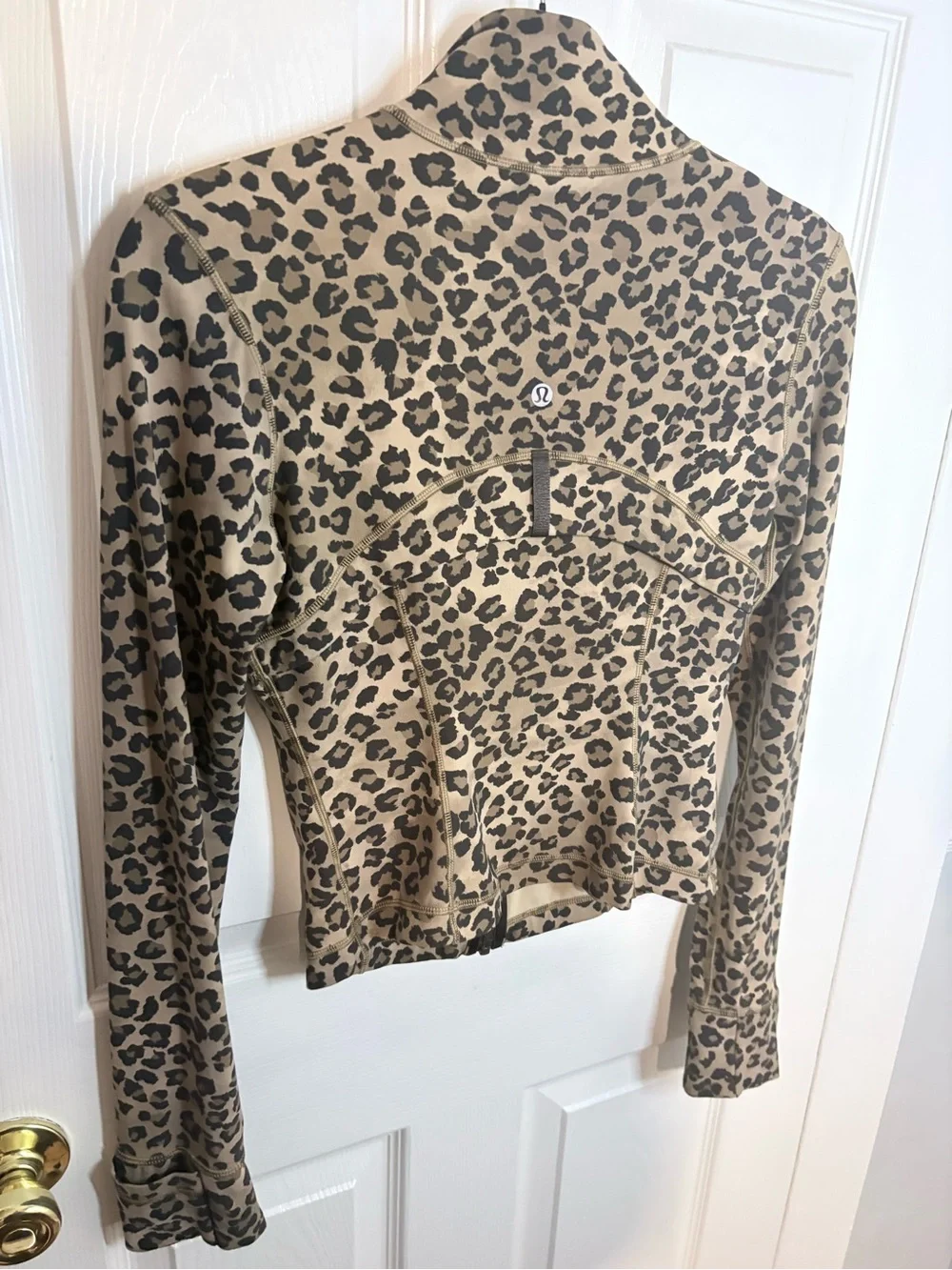 Lululemon Define Cropped Jacket Nulu True Leopard Multi Size 6